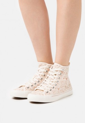 Adidasi Dama Anna Field Love High Top Trainers Roz Deschis | 96854-LOJG