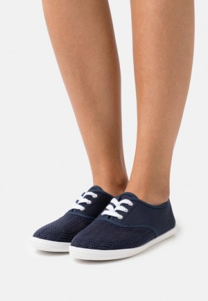 Adidasi Dama Anna Field Trainers Albastri Inchis | 32475-NUPD