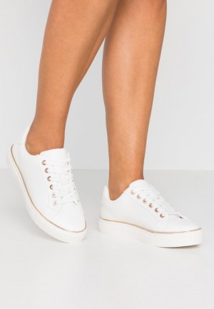 Adidasi Dama Anna Field Trainers Albi | 74852-USFQ