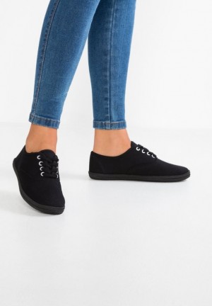 Adidasi Dama Anna Field Trainers Negrii | 31580-PSAG
