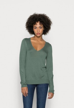 Pulover Dama Anna Field Open V Neck Jumper Jumper Verzi | 75301-QVCU